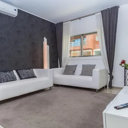 Апартаменти Da Rocha Edificio Foz Palace T2 *